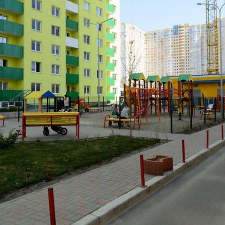 Мини-апартаменты студио на Ломоносова, ВДНХ Киев Экстерьер фото